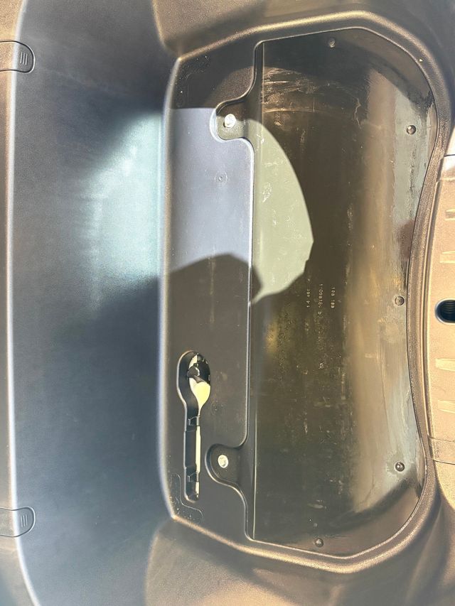 2018 Tesla Model 3 Long Range Battery RWD - 22938082 - 36