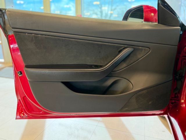 2018 Tesla Model 3 Long Range Battery RWD - 22977767 - 17