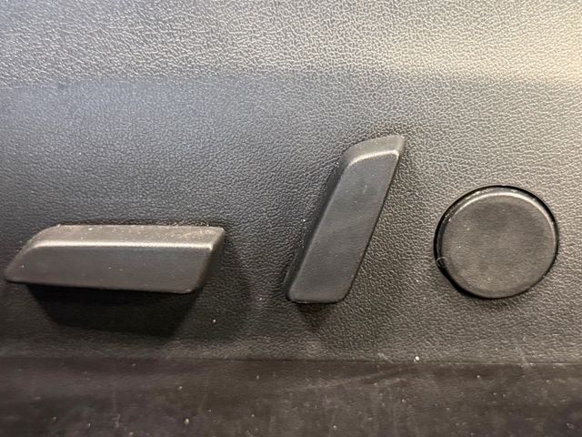 2018 Tesla Model 3 Long Range Battery RWD - 22977767 - 18