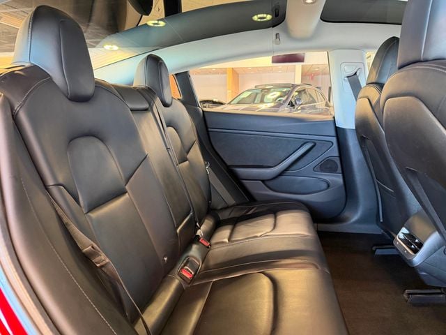 2018 Tesla Model 3 Long Range Battery RWD - 22977767 - 21