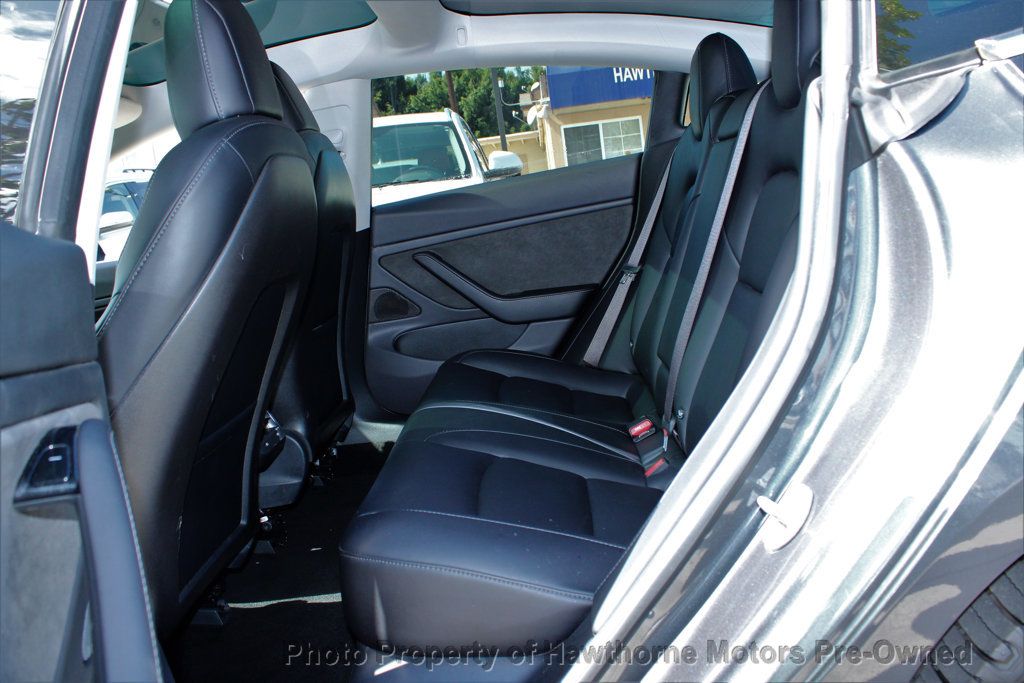 2018 Tesla Model 3 Long Range Battery RWD - 22924724 - 9