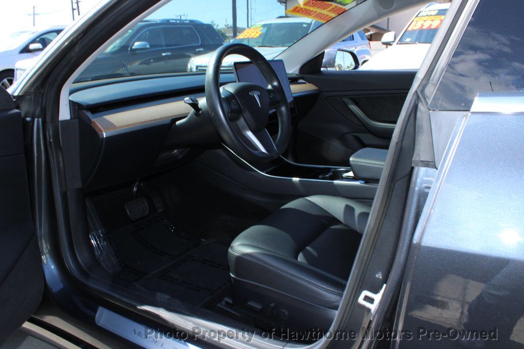 2018 Tesla Model 3 Long Range Battery RWD - 22924724 - 16