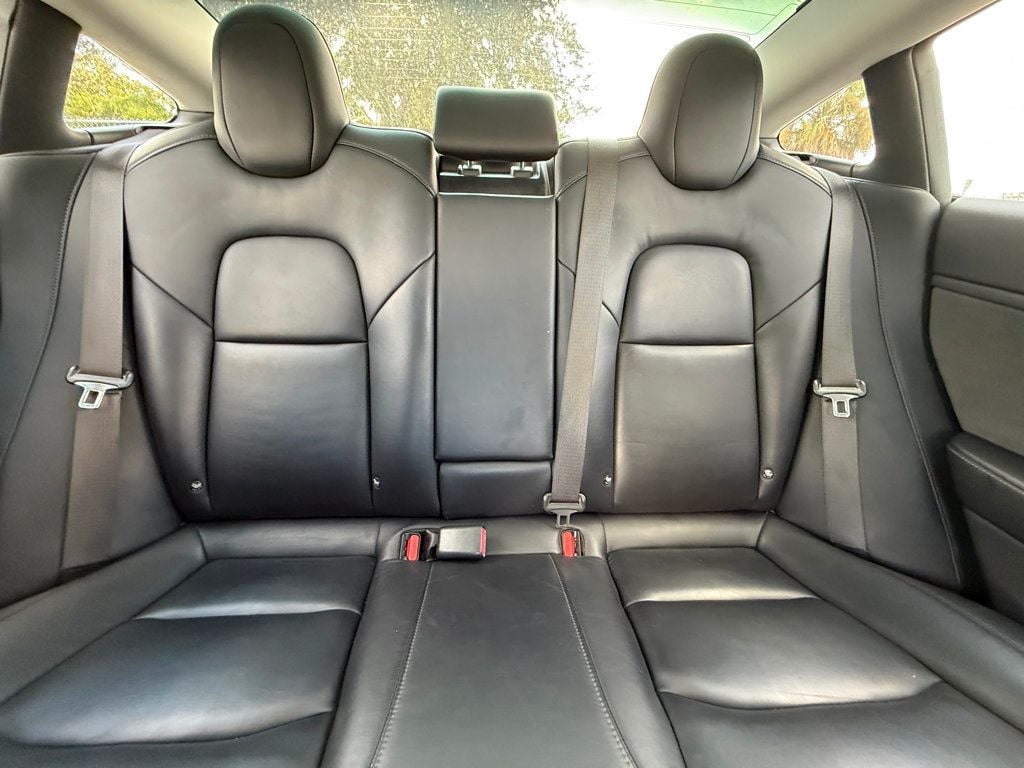 2018 Tesla Model 3 Long Range photo 15