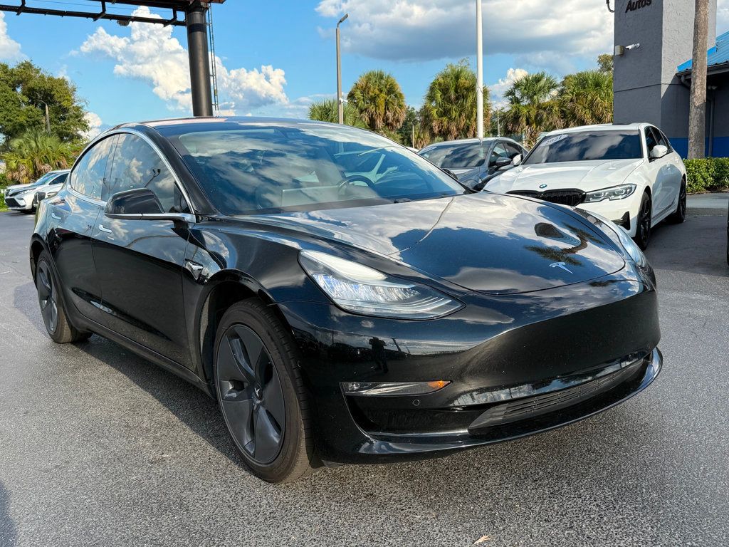 2018 Tesla Model 3 Long Range photo 3