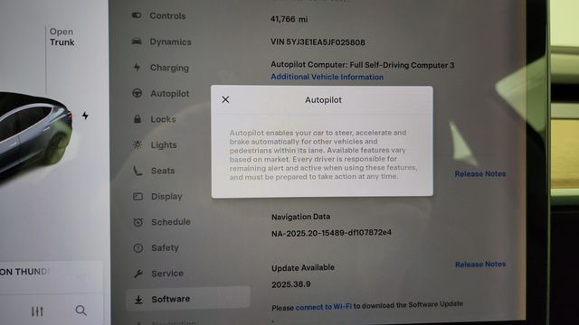 2018 Tesla Model 3 Long Range Battery RWD - 22947434 - 20