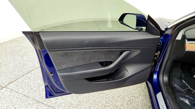 2018 Tesla Model 3 Long Range Battery RWD - 23010751 - 10