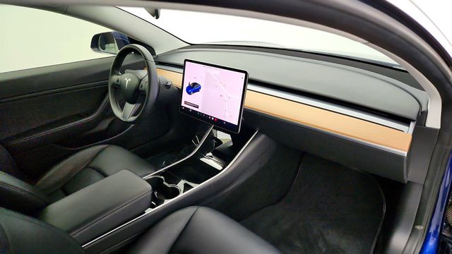 2018 Tesla Model 3 Long Range Battery RWD - 23010751 - 27