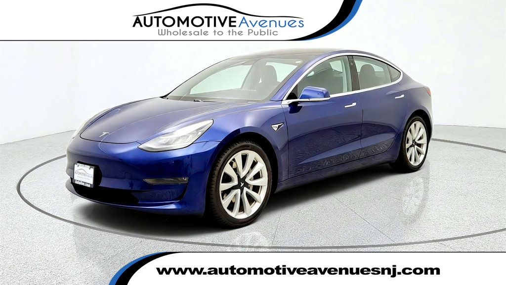 2018 Tesla Model 3 Long Range Battery RWD w/ 19'' Sport Wheels - 23074062 | Video 1