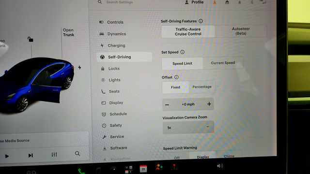 2018 Tesla Model 3 Long Range Battery RWD w/ 19'' Sport Wheels - 23074062 - 18