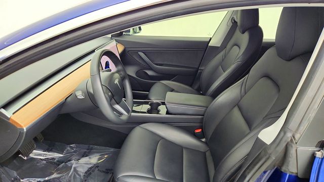 2018 Tesla Model 3 Long Range Battery RWD w/ 19'' Wheels & Premium Connectivity - 23010751 - 22