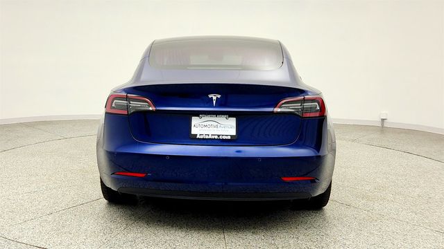 2018 Tesla Model 3 Long Range Battery RWD w/ 19'' Wheels & Premium Connectivity - 23010751 - 5
