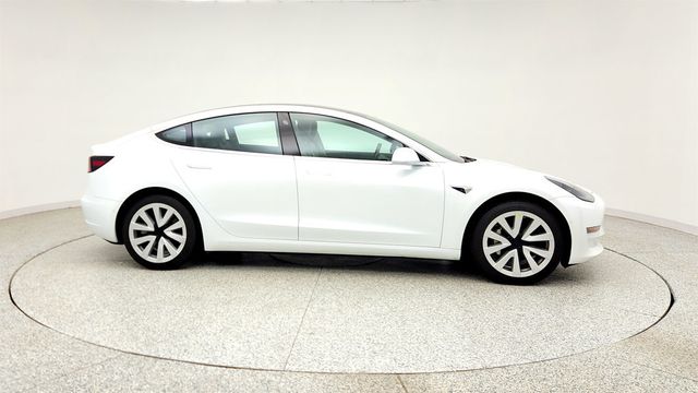 2018 Tesla Model 3 Long Range Battery RWD w/ 19'' Wheels, Traffic-Aware Cruise Ctrl - 23027968 - 3