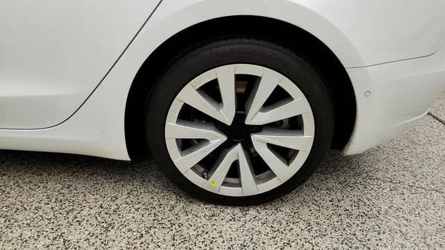 2018 Tesla Model 3 Long Range Battery RWD w/ 19'' Wheels, Traffic-Aware Cruise Ctrl - 23027968 - 8
