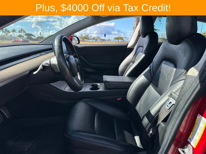 2018 Tesla Model 3 Mid Range photo 11