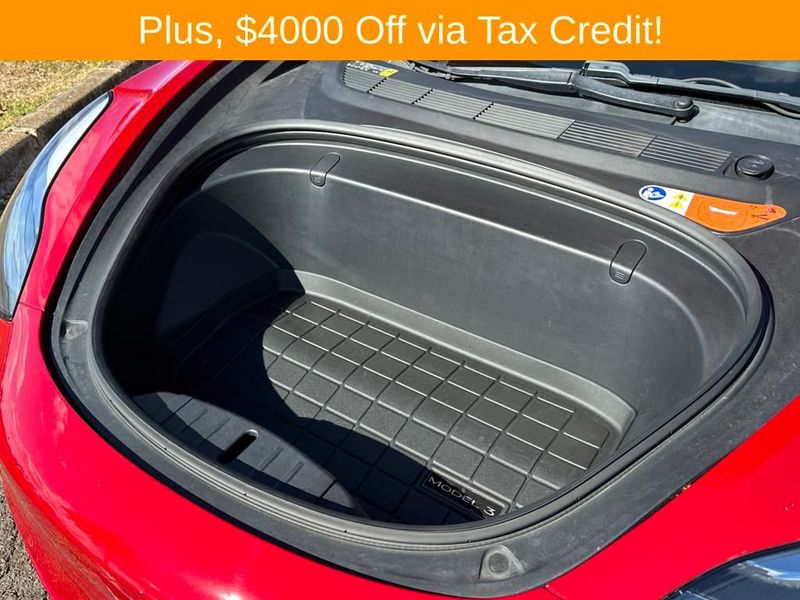 2018 Tesla Model 3 Mid Range photo 16