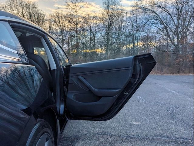 2018 Tesla Model 3 Mid Range Battery RWD - 22960659 - 11