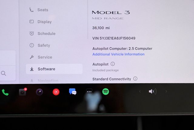2018 Tesla Model 3 Mid Range Battery RWD - 22985639 - 29