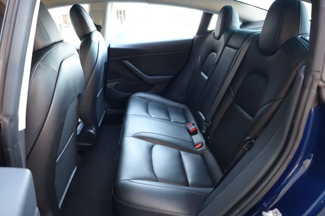 2018 Tesla Model 3 Mid Range Battery RWD - 22969271 - 19