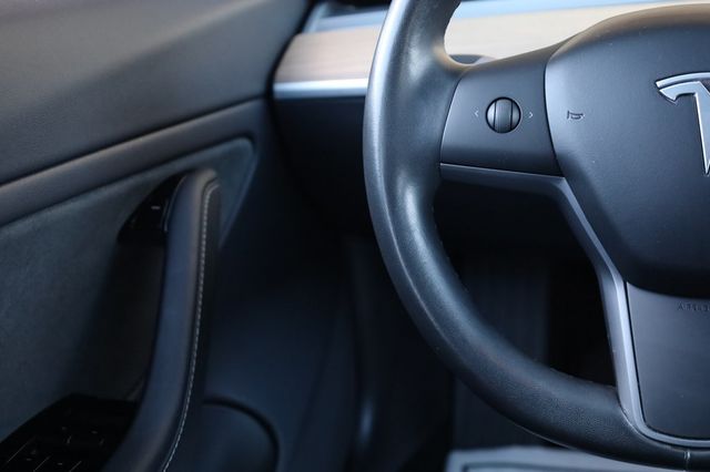 2018 Tesla Model 3 Mid Range Battery RWD - 22969271 - 27