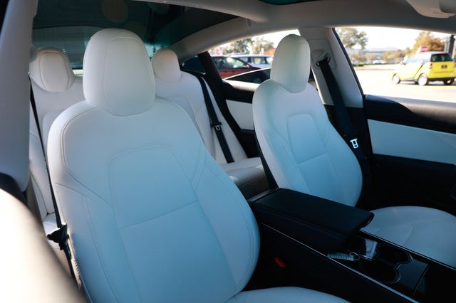 2018 Tesla Model 3 Mid Range Battery RWD - 22945658 - 15