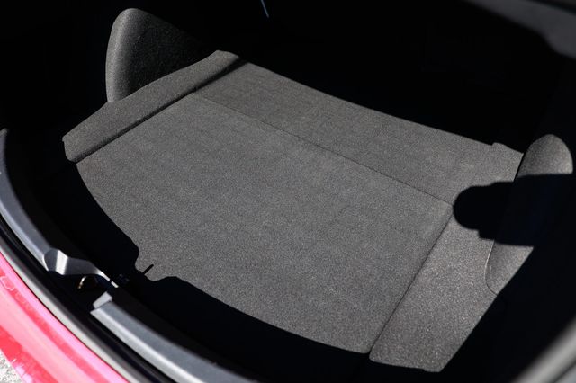 2018 Tesla Model 3 Mid Range Battery RWD - 22945658 - 24