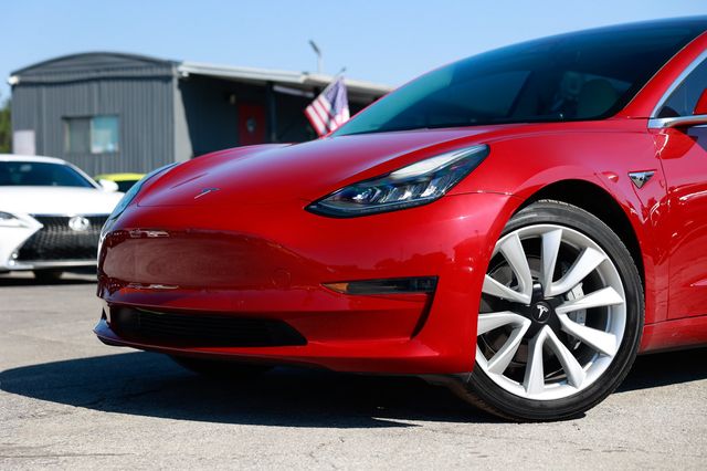 2018 Tesla Model 3 Mid Range Battery RWD - 22945658 - 26