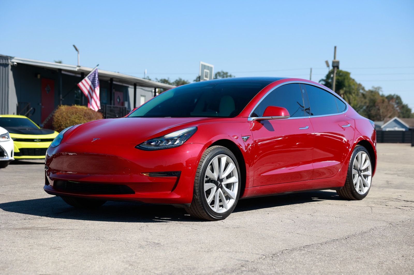 2018 Tesla Model 3 Mid Range photo 3