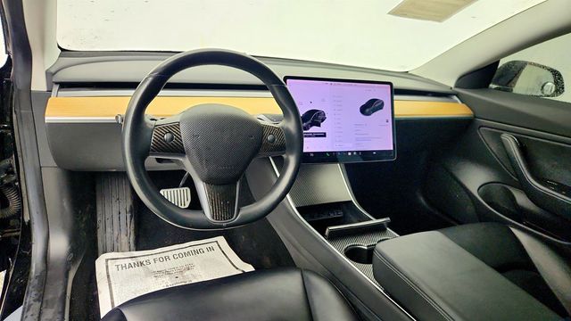 2018 Tesla Model 3 Mid Range Battery RWD w/ Panoramic Glass Roof & 15'' Touchscreen - 22999103 - 10
