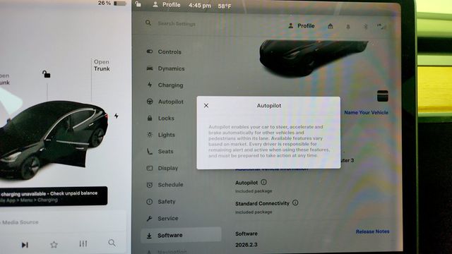 2018 Tesla Model 3 Mid Range Battery RWD w/ Panoramic Glass Roof & 15'' Touchscreen - 22999103 - 14