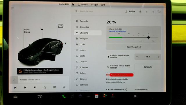 2018 Tesla Model 3 Mid Range Battery RWD w/ Panoramic Glass Roof & 15'' Touchscreen - 22999103 - 16
