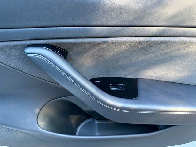 2018 Tesla Model 3 **MODEL 3 LONG RANGE**FSD INCLUDED** - 23075293 - 29
