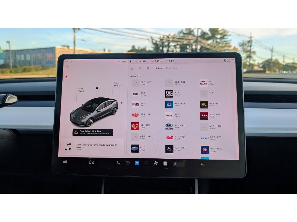 2018 Tesla Model 3 Performance photo 24