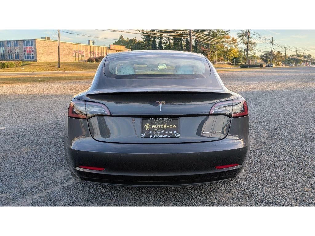 2018 Tesla Model 3 Performance photo 6