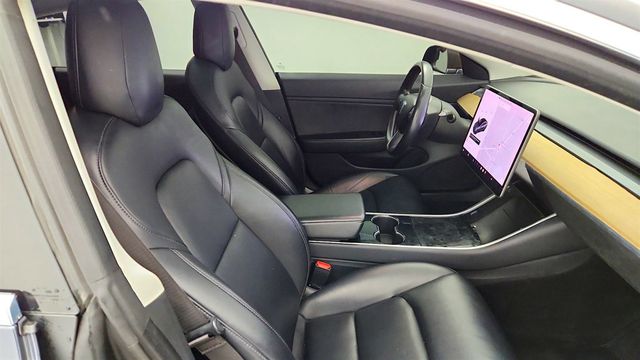 2018 Tesla Model 3 Performance AWD w/ 20'' Wheels - 23082239 - 25