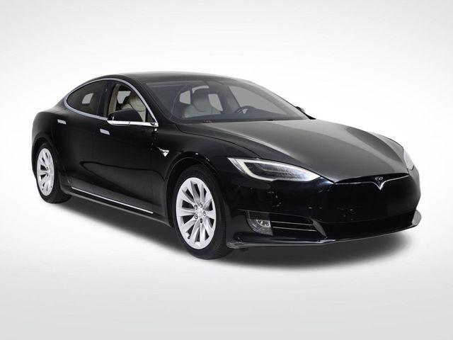 2018 Tesla Model S  - 22962990 - 6