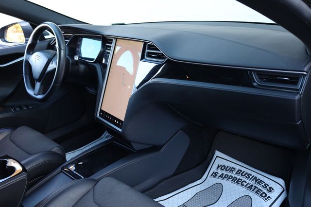2018 Tesla Model S  - 22972618 - 24