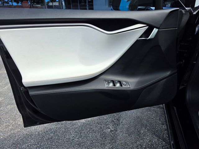 2018 Tesla Model S 100D AWD - 23035825 - 12