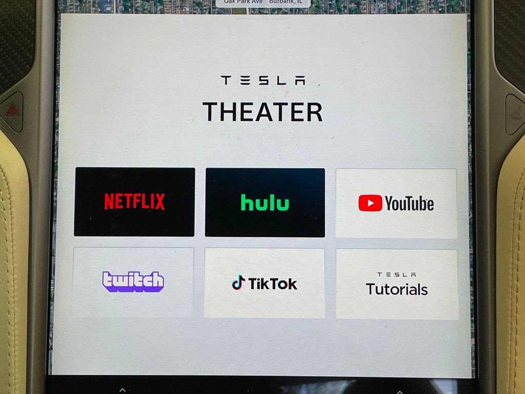 2018 Tesla Model S 75D AWD - 22937601 - 40