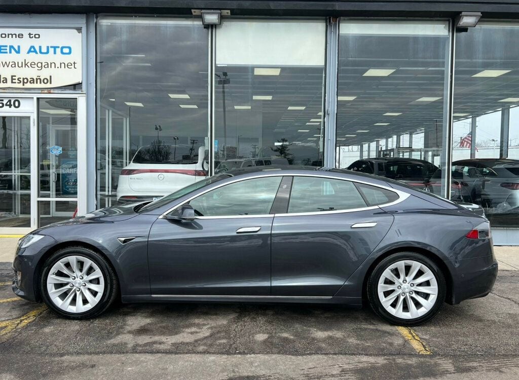 2018 Tesla Model S 75D AWD - 22998437 - 29