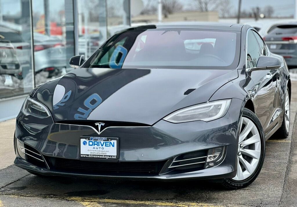 2018 Tesla Model S 75D AWD - 22998437 - 30