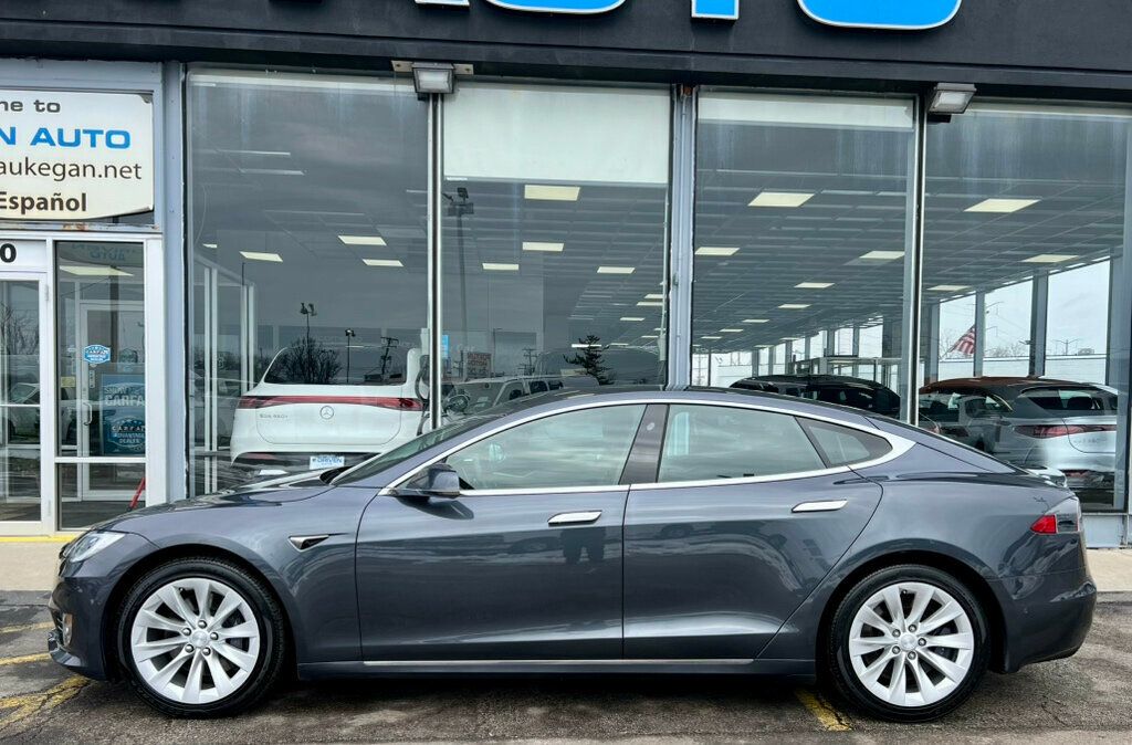2018 Tesla Model S 75D AWD - 22998437 - 31