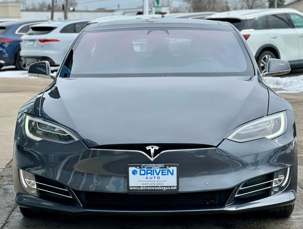 2018 Tesla Model S 75D AWD - 22998437 - 35