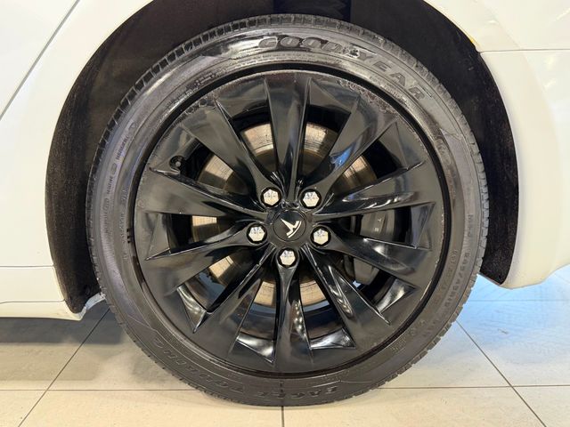 2018 Tesla Model S 75D AWD - 23007489 - 37