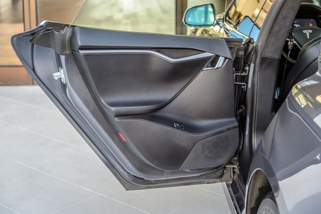 2018 Tesla Model S MODEL S P100D - GRAY ON BLACK - VENTED SEATS - PANO ROOF-MUSTSEE - 23084022 - 45