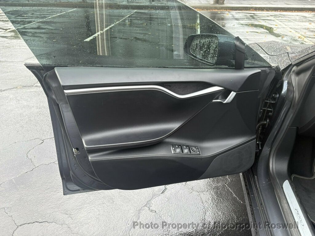 Tesla Model S P100D AWD photo 8