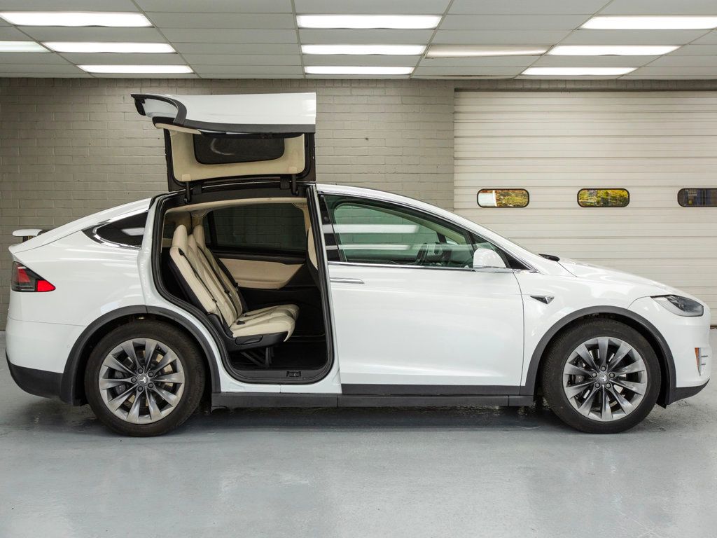 2018 Tesla Model X 100D photo 3