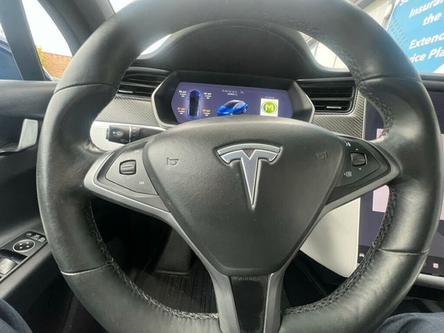 2018 Tesla Model X 100D AWD - 22646745 - 16