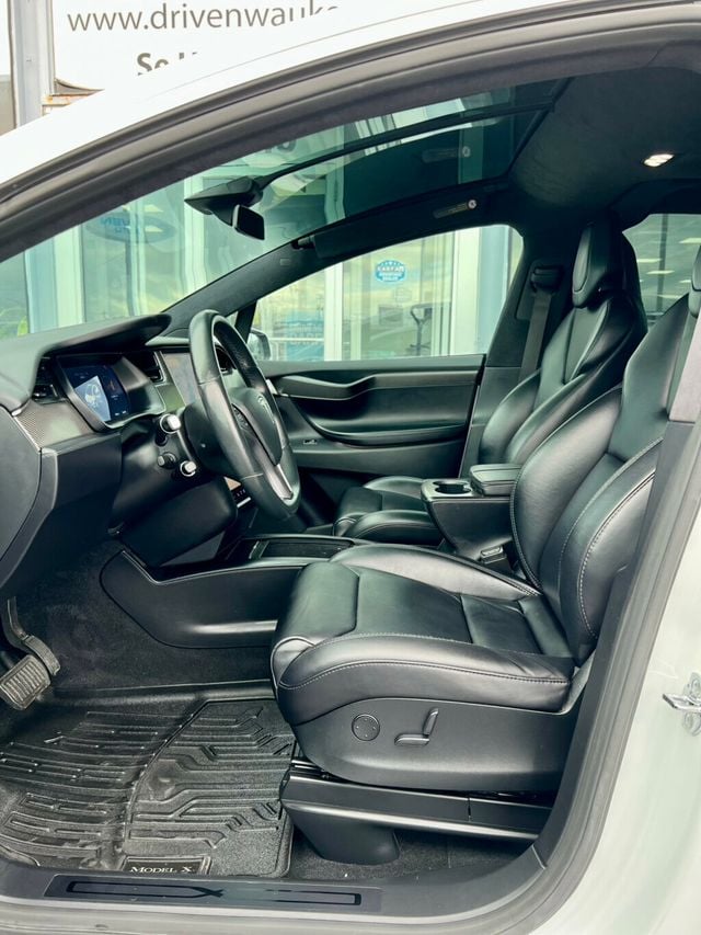 2018 Tesla Model X 100D AWD - 22952931 - 11
