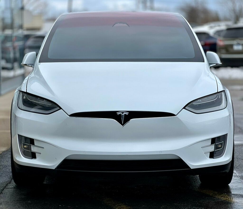 2018 Tesla Model X 100D AWD - 22952931 - 32
