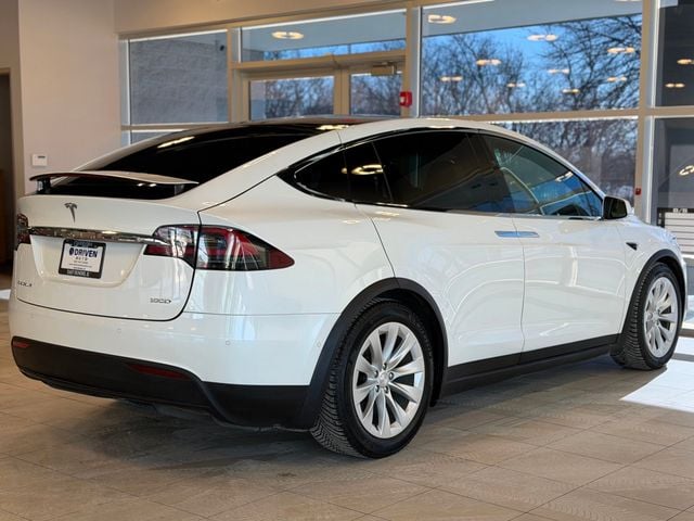 2018 Tesla Model X 100D AWD - 22977765 - 11